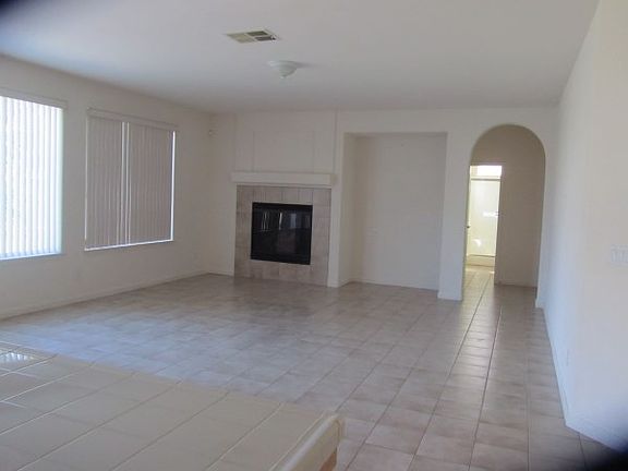 3rd image of 8770 Bergamo Cir