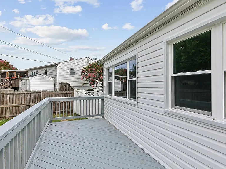 5522 Lanham Way — Photo 9