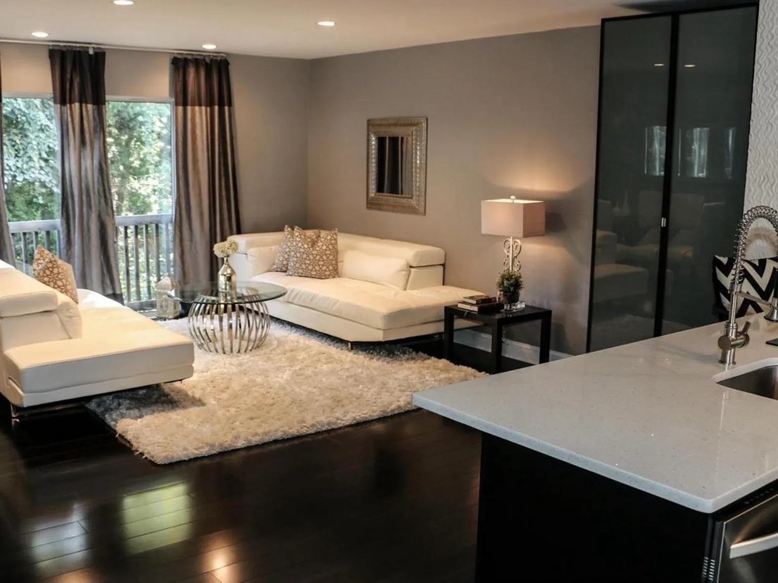 3 bed, 2.5 bath, 1920 sqft, $2,750 — Photo 2