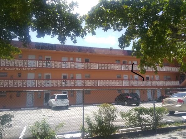 18900 NE 3rd Ct APT 520, Miami, FL 33179