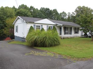181 Groves St, Summersville, WV