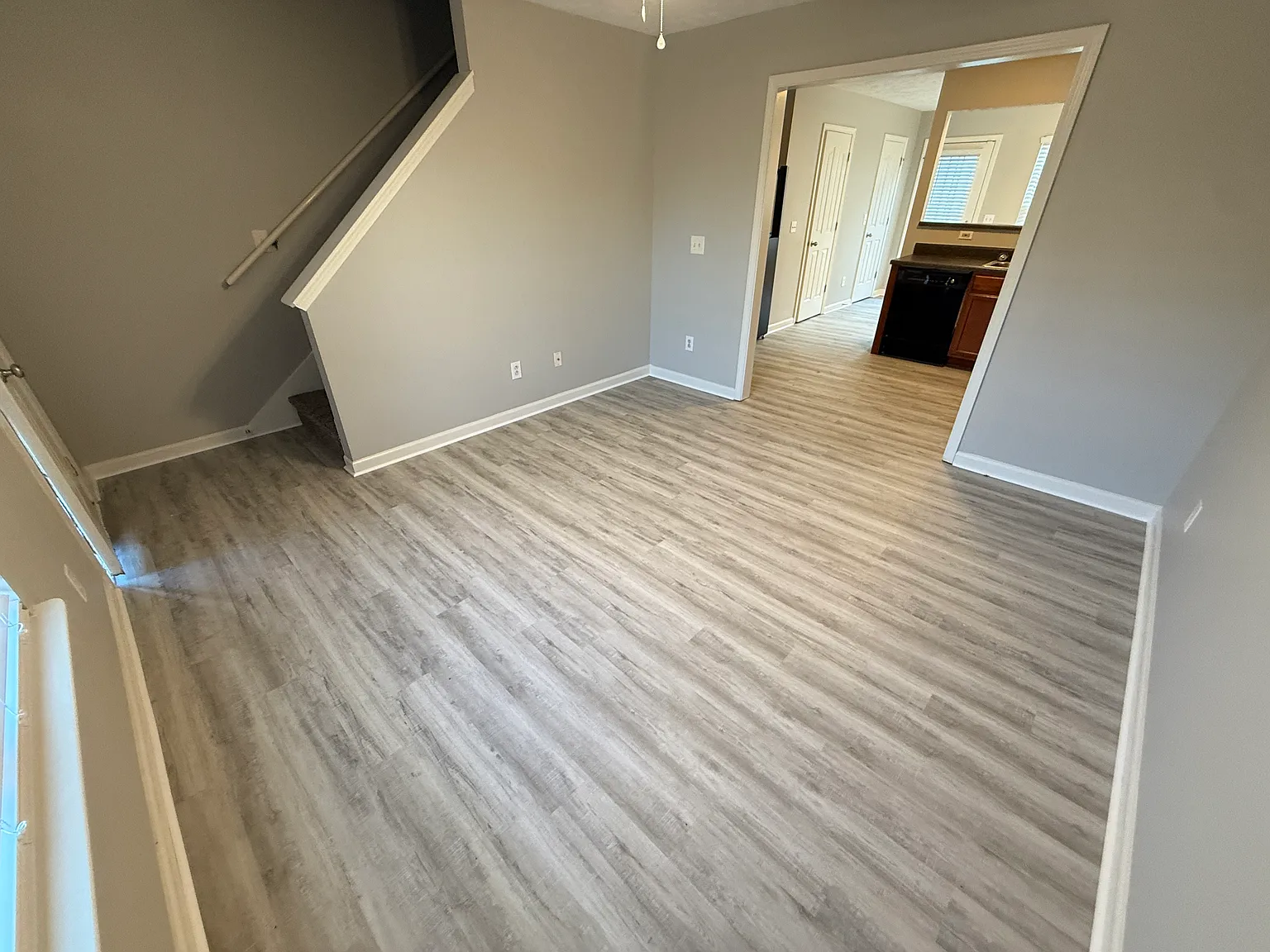 2 bed, 2.5 bath, 1066 sqft, $1,500 — Photo 3