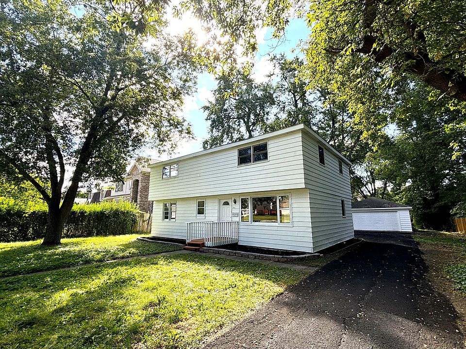 1st image of 741 W Kenilworth Ave