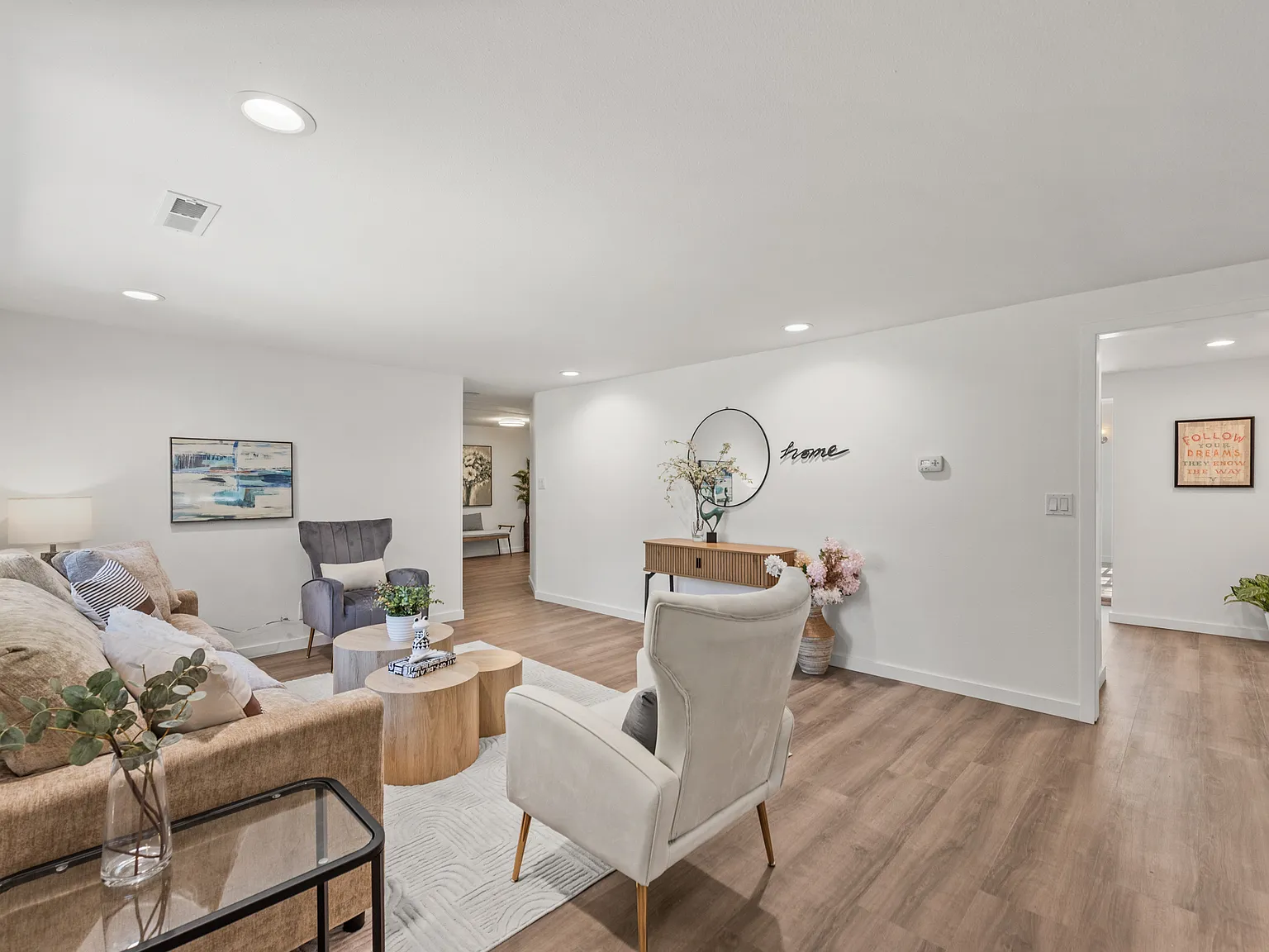 4 bed, 1840 sqft, $3,900 — Photo 3