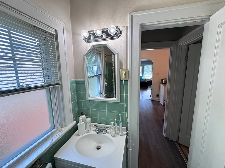 3886 Homewood Rd — Photo 46