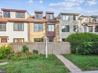 10010 Forest View Pl, Gaithersburg, MD 20886