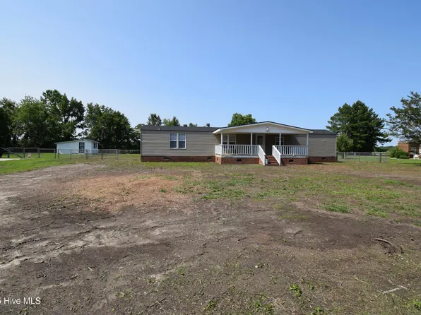 2025 Hollywood Dr, Greenville, NC 27858