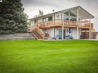 33936 Hilltop Dr, Hermiston, OR 97838