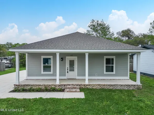 117 Oak View Ave, Long Beach, MS 39560