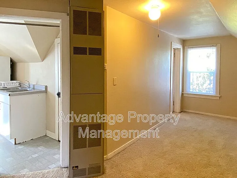 2613 NW Grant Ave #2 — Photo 7