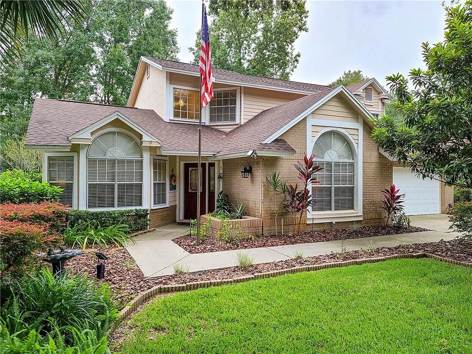 1st image of 2215 Groveland Dr