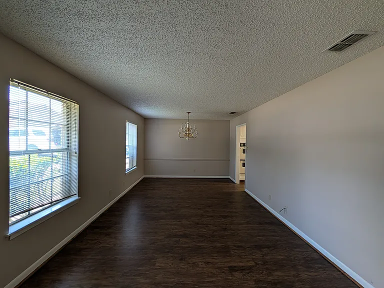 403 W Heritage Dr — Photo 49