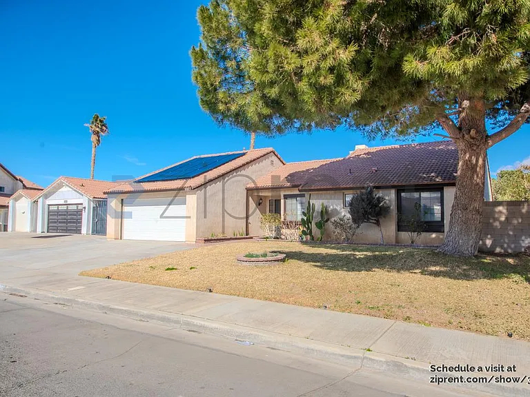 5327 Meredith Ave — Photo 26
