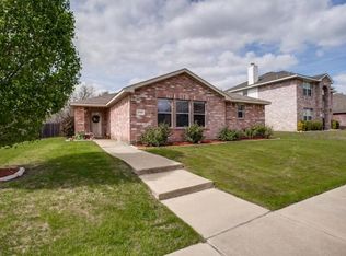 2125 Hickory Ridge Dr, Mesquite, TX 75181