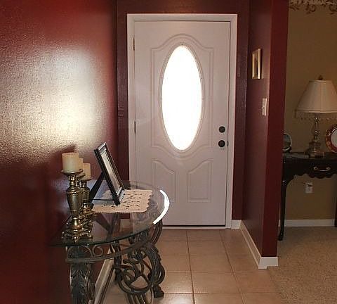 Tiled Entry Foyer