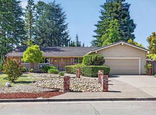 20154 Knollwood Dr, Saratoga, CA 95070