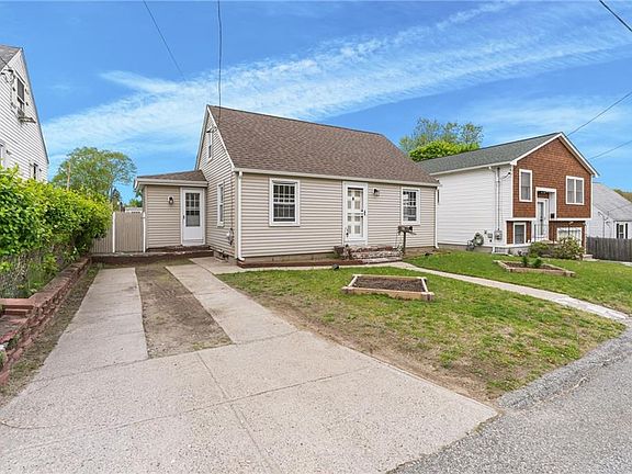 3rd image of 79 Arcadia Ave