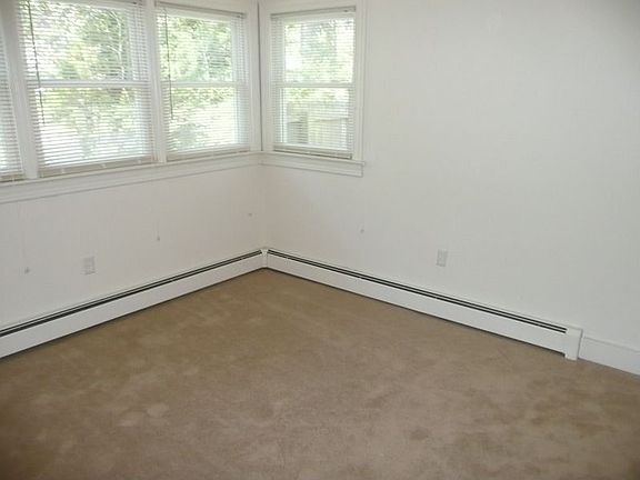 5th image of 309 Byswick Ln