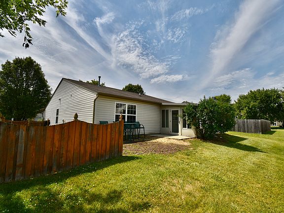 2nd image of 1869 Kingen Dr