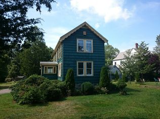 134-134R Maple St, West Roxbury, MA 02132
