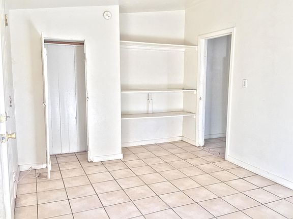 2nd image of 2504 N Estrella Ave