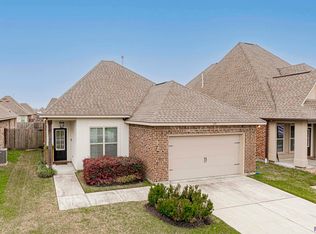 939 Shadow Bluff Dr, Baton Rouge, LA 70820