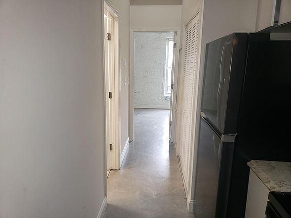 5th image of 124 Trenton St Unit 102