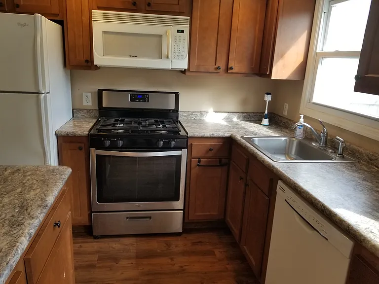 2311 Galen Dr — Photo 3
