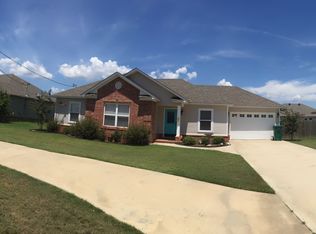 210 Pineview Dr, Beebe, AR 72012