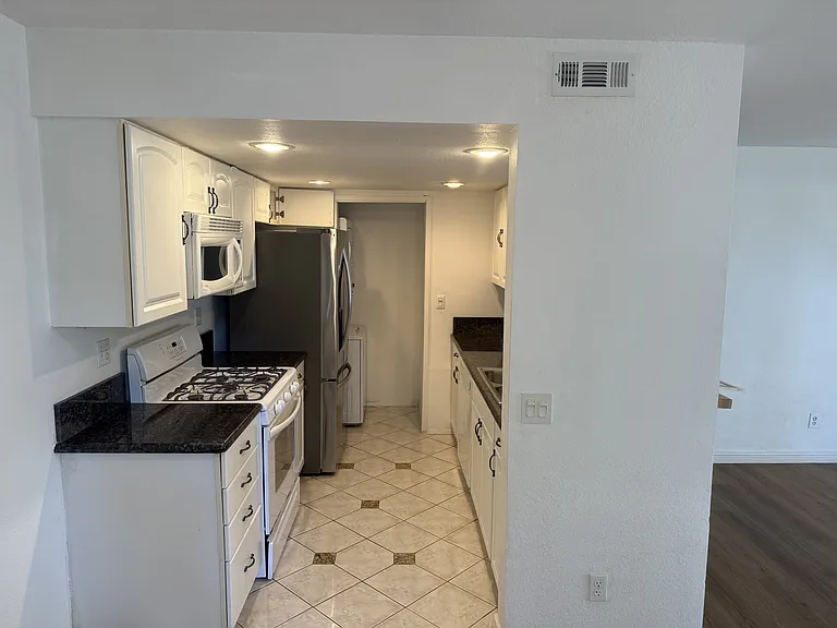 13272 Salmon River Rd #104 — Photo 9