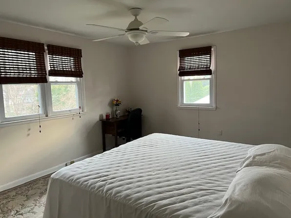 1204 Crestover Rd, Wilmington, DE 19803