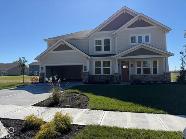 9533 Hemingway Dr, Indianapolis, IN 46239