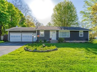 2396 Canandaigua Rd, Macedon, NY 14502