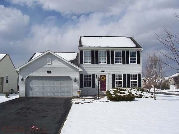 2nd image of 737 Teal Ln