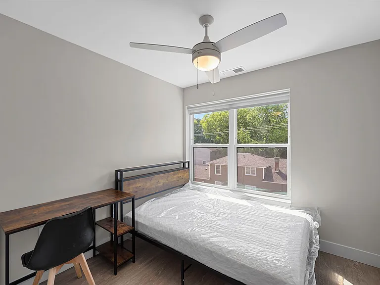 507 W Springfield Ave — Photo 7