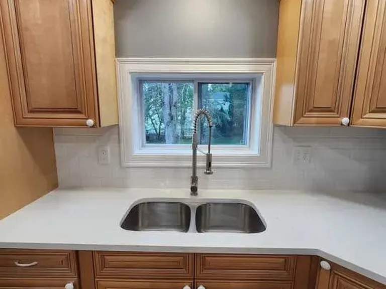 138 Lafayette St #2 — Photo 13
