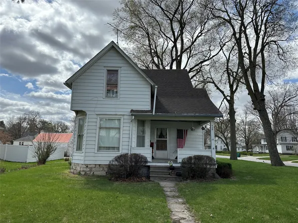 728 W Green St, Winterset, IA 50273