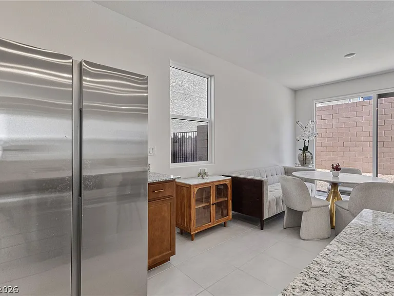 10034 Sir Atlas Ct — Photo 5