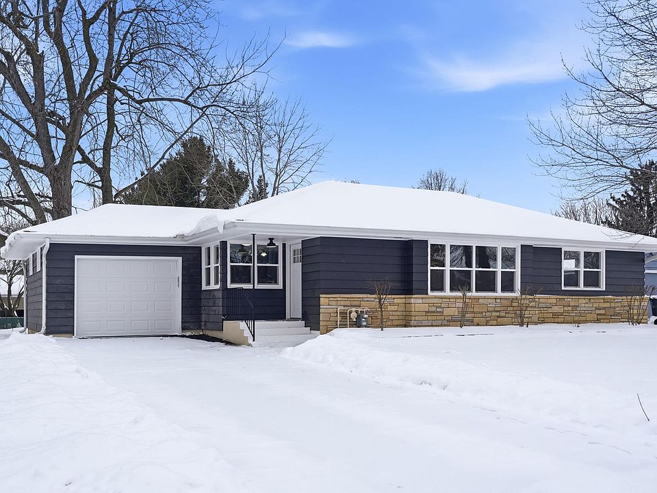 1st image of 20685 Holiday Ave