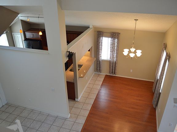 3rd image of 3228 Montrose Cir