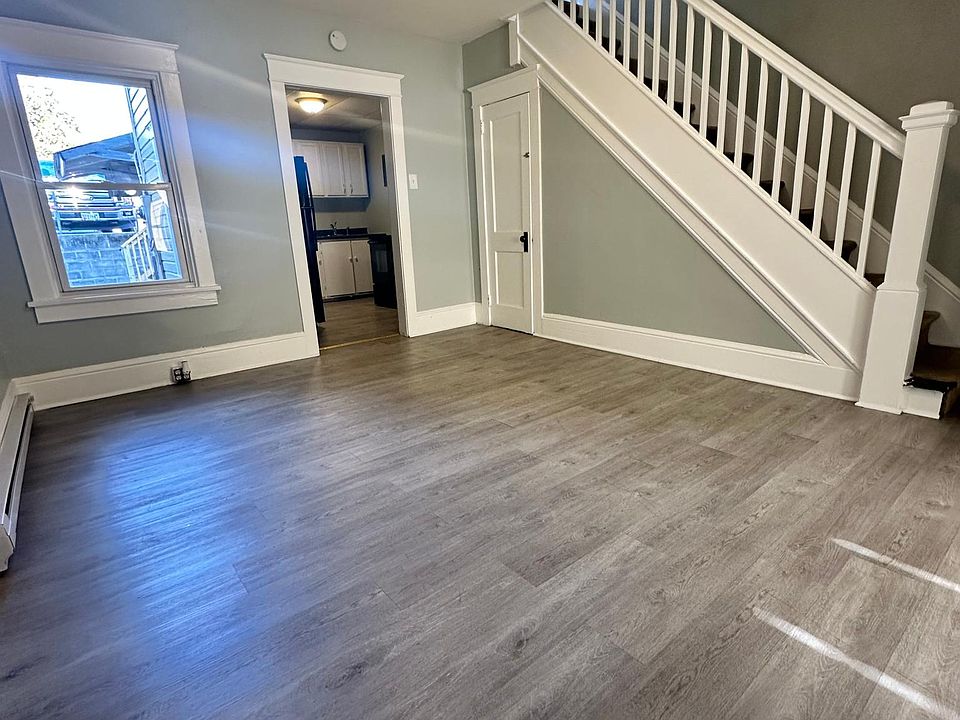 1st image of 21 S Burhans Blvd