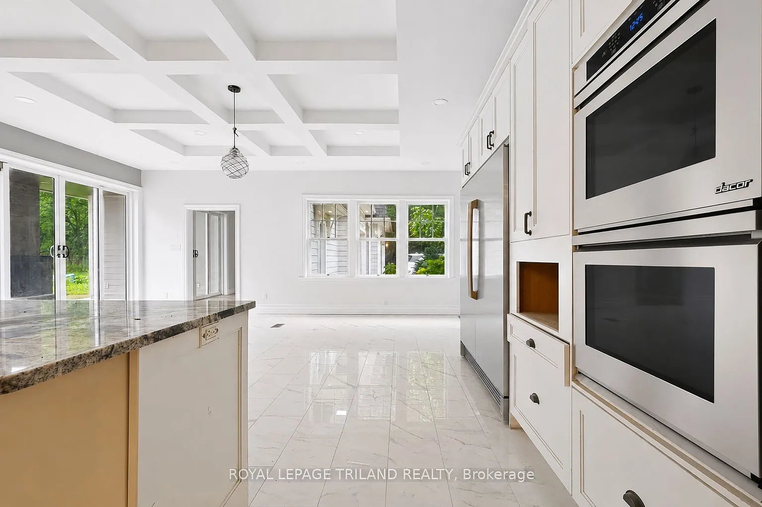 5 bed, $4,000 — Photo 4