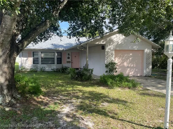 4016 Thompson Ave, Sebring, FL 33875
