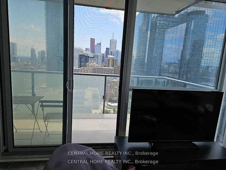 15 Grenville St #2603 — Photo 12