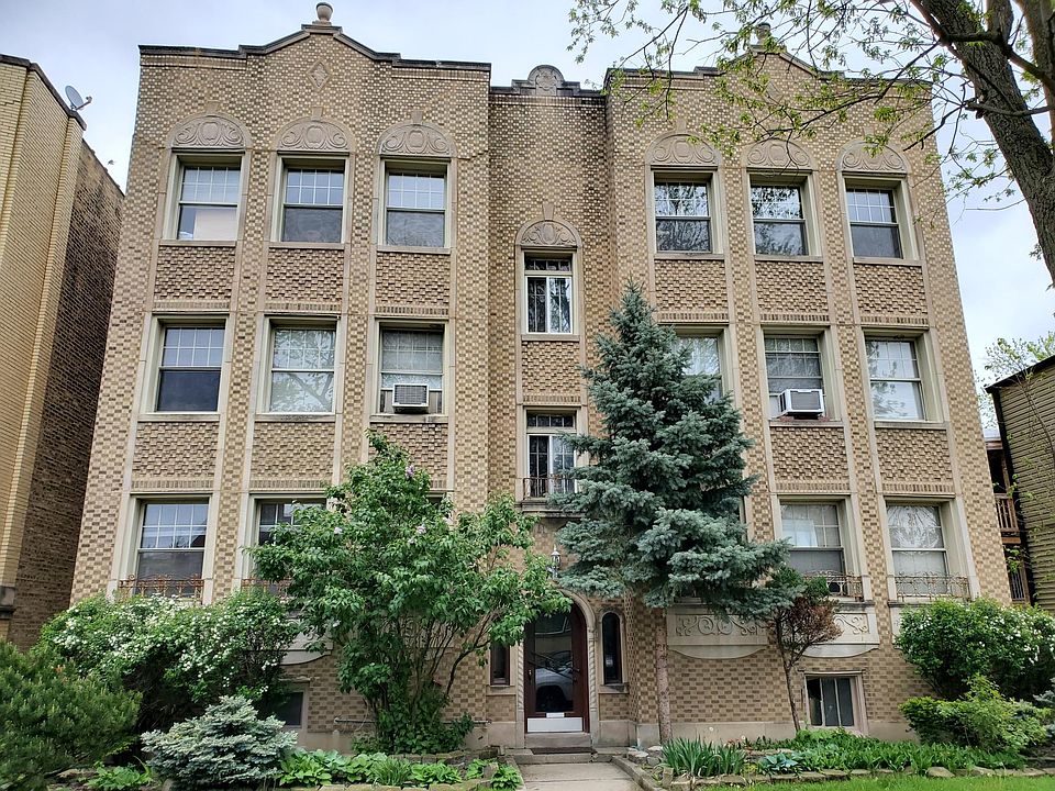1st image of 6107 N Francisco Ave #2N