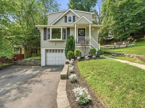 21 Nassau St, North Haledon Boro, NJ 07508