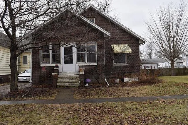 514 N Walnut St photo 1