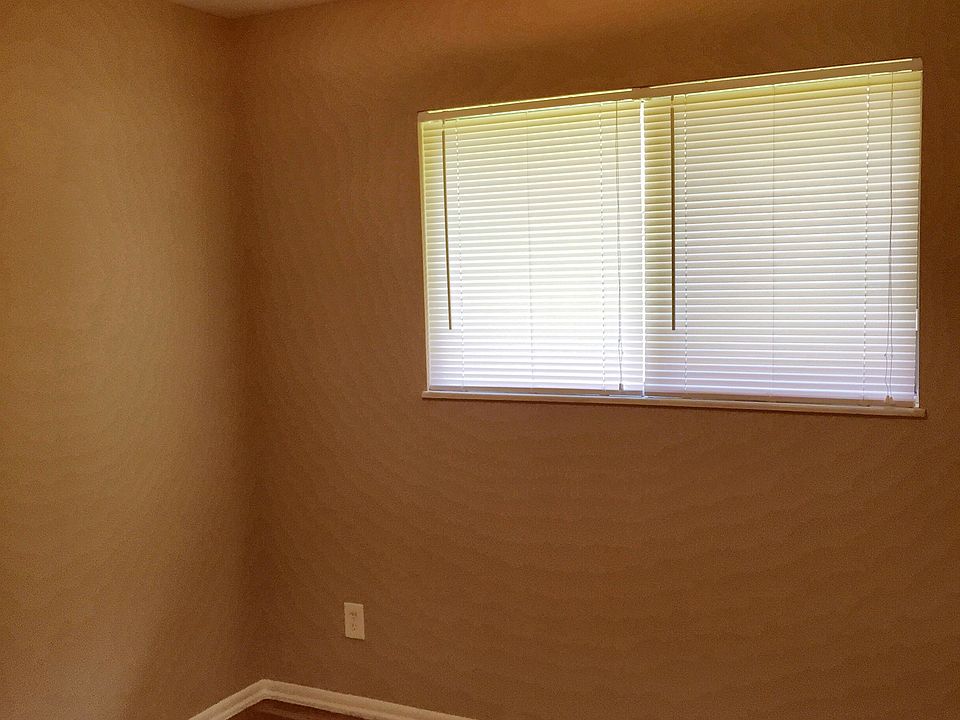 1st image of 3534 Theresa Ave