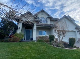 672 Westchester Dr, Folsom, CA