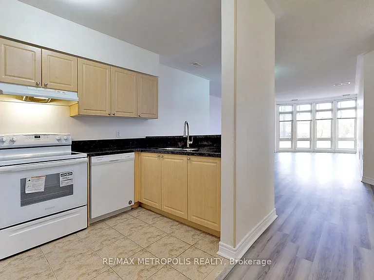 7340 Markham Rd #107 — Photo 1